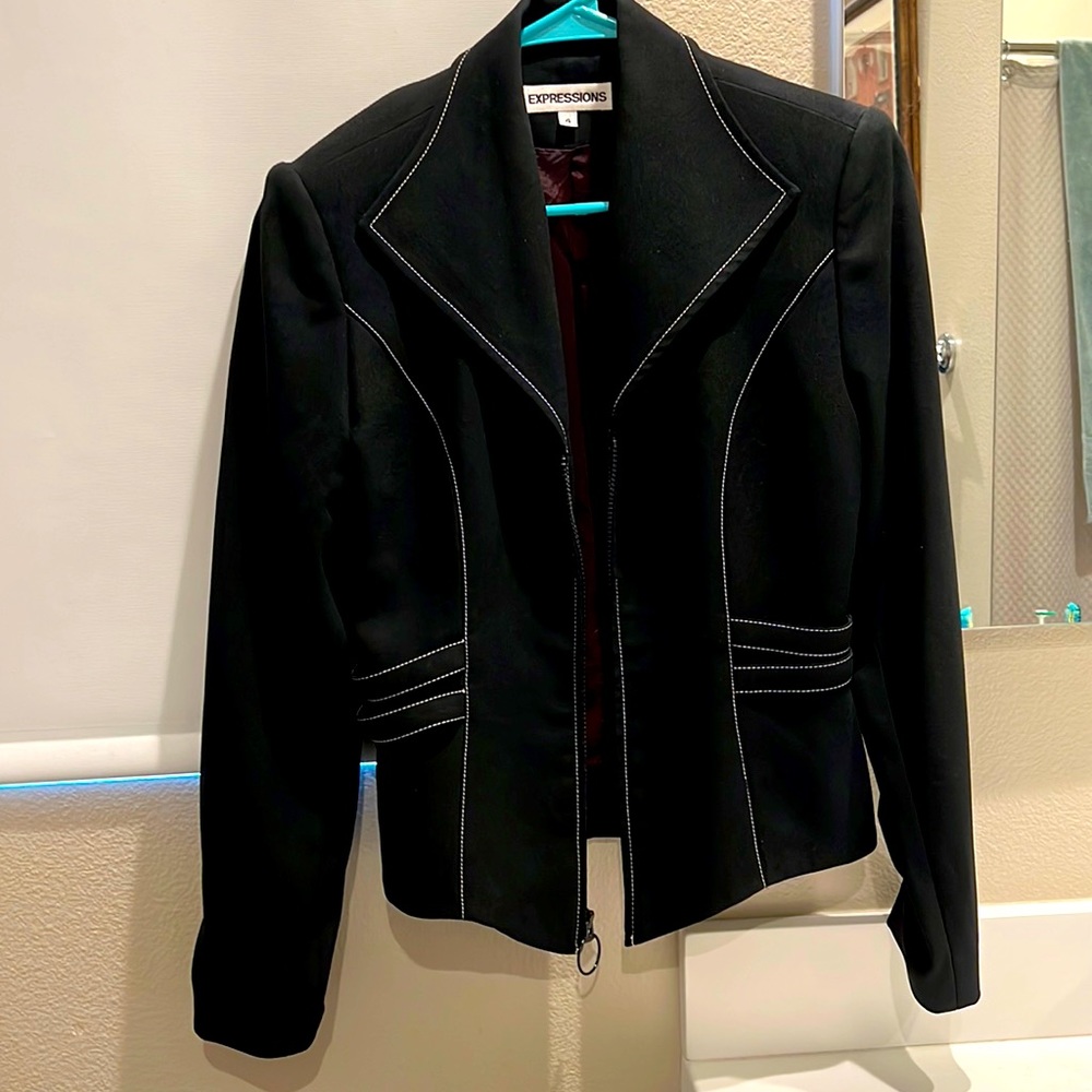 Coat black good condition 52/% polyester